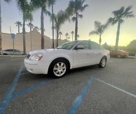 2005 FORD FIVE HUNDRED – RUNS GREAT – $2,600 OBO ◊