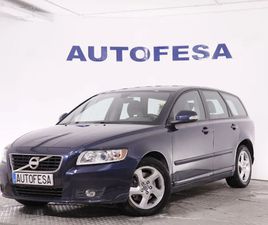 2.0 D3 MOMENTUM AUTO 150CV 5P #PARKTRONIC