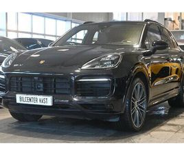 PORSCHE CAYENNE E-HYBRID PANO HUD DRAG 22 MATRIX