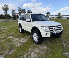 MITSUBISHI PAJERO