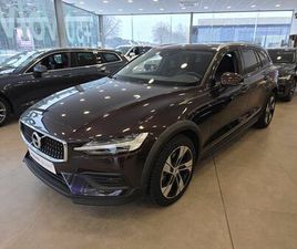 VOLVO V60 CROSS COUNTRY D3 AWD GEARTRONIC