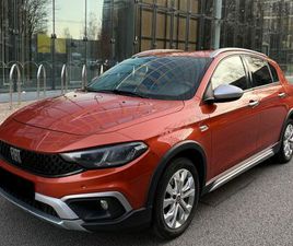 FIAT TIPO CROSS 1.6 DIESEL*TEILLEDER*KAMERA*LED*