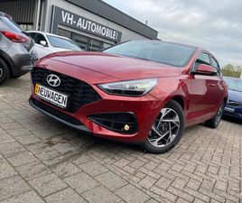 HYUNDAI I30FASTBACK*NAVI&PDCVO&HI&KAMERA*LED SW*WINTERP*