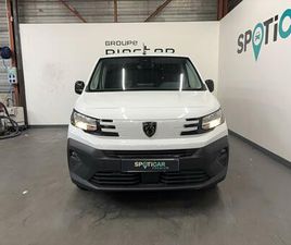 E-PARTNER FOURGON TAILLE M 800 KG 136 CH (100 KW)