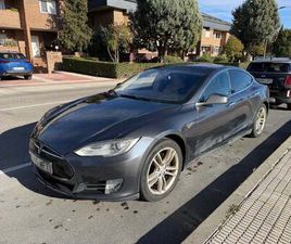 TESLA MODEL S P85 RWD
