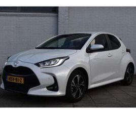 TOYOTA YARIS 1.5 HYBRID 115 FIRST EDITION LIMITED AUTOMAAT 1 — TOYOTA — MARKTPLAATS