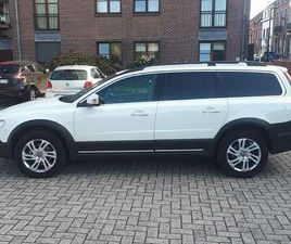 VOLVO XC70 D4 XC70 2.4 D4 4WD MOMENTUM GEARTRONIC