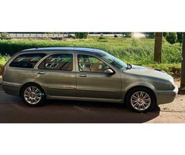 LANCIA LYBRA JTD EMBLEMA SW - MAKELLOS !