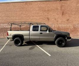 CHEVROLET SILVERADO 2500HD EXTENDED CAB 2003 CHEVROLET SILVERADO 2500HD