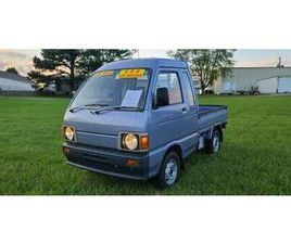 # 9 1989 DAIHATSU HIJET JUMBO 4X4, 5 SPEED