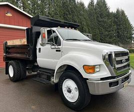 FORD F750 DUMP TRUCK