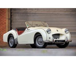 TRIUMPH TR2 1955 TRIUMPH TR2 BEIGE MANUEL, 4 VITESSES CONDUITE À GAUC...