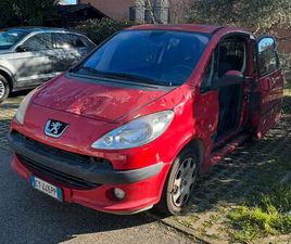 PEUGEOT 1007