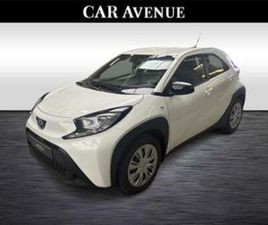 ② TOYOTA AYGO X PLAY — TOYOTA — 2EMEMAIN