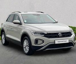 VOLKSWAGEN T-ROC - 1.5 TSI LIFE 5DR DSG