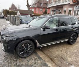 BMW X7 XDRIVE 40D *EXCLUSIVE PAKET*SKY-LOUNGE*6-SITZ