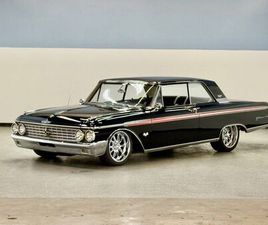 FORD GALAXIE