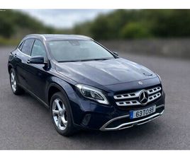 MERCEDES-BENZ GLA 180 LUXURY SETEMBRO/17