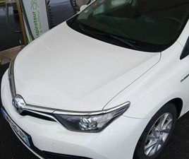 TOYOTA AURIS TOURING SPORTS HYBRIDE 136H DYNAMIC