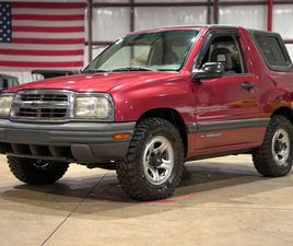 1999 CHEVROLET TRACKER 4X4