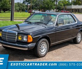 1982 MERCEDES-BENZ 300-SERIES 300 CD