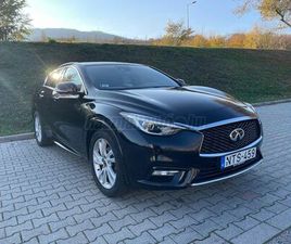 INFINITI Q30 1.6T PREMIUM TECH DCT