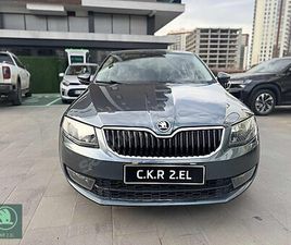 SKODA OCTAVIA 1.6 TDI STYLE CR