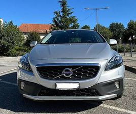 VOLVO V40 CROSS COUNTRY T4 CANTON VALAIS