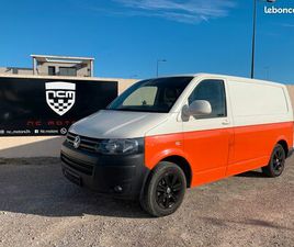 VOLKSWAGEN TRANSPORTER T5 2.0 TDI 140 CV AMÉNAGÉ - MOTEUR 110 000 KM, EMBRAYAGE NEUF, PEINTURE NEUVE..