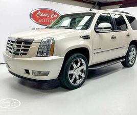 CADILLAC ESCALADE 6.2 V8 PLATINUM EDITION - 60785 MILES - ONLINE AU