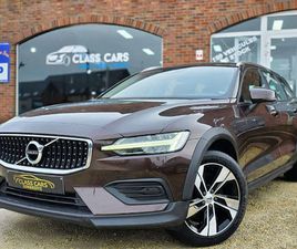 VOLVO V60 CROSS COUNTRY VOLVO V60 CROSS COUNTRY 2.0 D3 AWD AUTO COCKPIT CAMERA CLIMTRONIC LED
