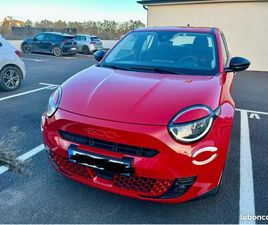 VDS FIAT 600 ÉLECTRIQUE RED DE 2024