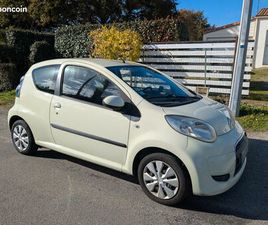 VEND CITROËN C1 ANNÉE 2010 MOTEUR ESSENCE 1.0 68 CV IDÉAL JEUNE CONDUCTEUR