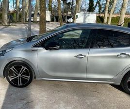 VEND 208 GT LINE IRRÉPROCHABLE AFFAIRE À SAISIR