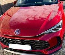 MG ZS 1.5 L HYBRID+ 197 CH LUXURY, ROUGE