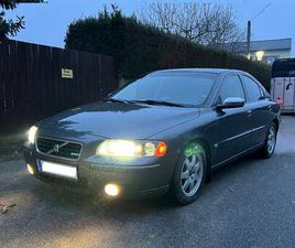 VOLVO S60 MOMENTUM 2,4D CHROME, GEPFLEGT, AUTOMATIK, XENON, ANHÄNGERKUPPLUNG ABNEHMBAR