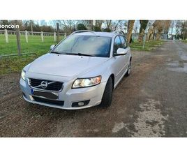 VOLVO V50 D2