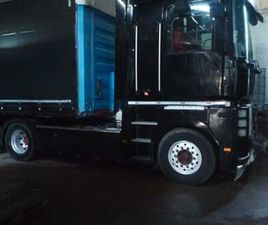 RENAULT - MAGNUN 520 Y TAULINER