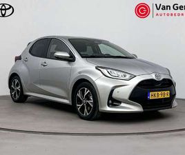 TOYOTA YARIS 1.5 HYBRID 115 DYNAMIC | NAVIGATIE | DODEHOEK DETECTIE | PARKEERSENSOREN VOOR/ACHTER | STOEL-/STUURVERWARMING | ADAPTIVE CRUISE | CLIMA | KEYLESS |
