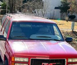 GMC SUBURBAN 1995 GMC SUBURBAN 2500 7.4L- SLT