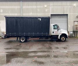 2010 INTERNATIONAL 4300 24' BOX TRUCK