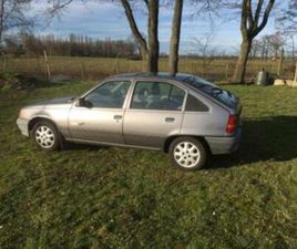 OPEL KADETT ② OPEL KADETT 1200CC BOUWJAAR 1990 — OPEL — 2EMEMAIN
