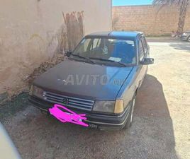 PEUGEOT 309 PEUGEOT 309 DIESEL MANUELLE 1989 À TIZNIT