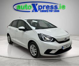 1.5 E:HEV BASIC AUTOMATIC, REVERSING CAMERA