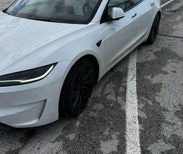 PERFORMANCE DUAL MOTOR AWD