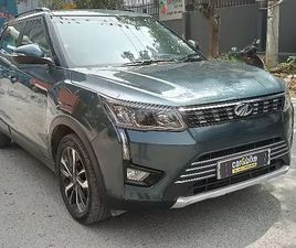 MAHINDRA XUV300