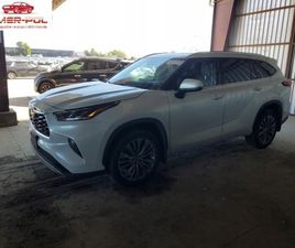 TOYOTA HIGHLANDER PLATINUM 2022 3.5L 3.5 BENZYNA 295KM