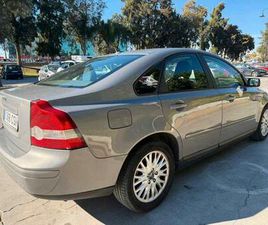 VOLVO S40 VOLVO - S40