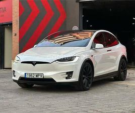 TESLA MODEL X