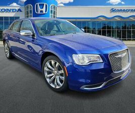 USED 2019 CHRYSLER 300 TOURING